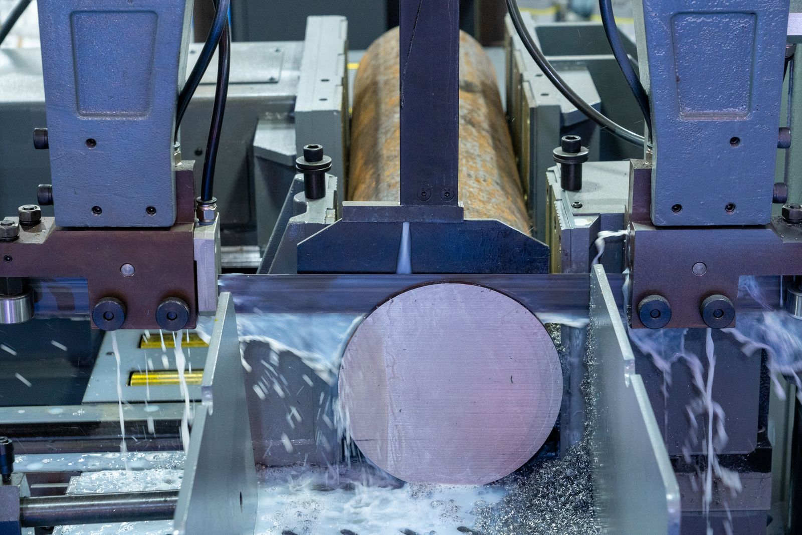 Turn-mill machining cell on the floor